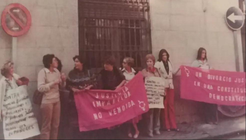 Encadenamiento tribunales eclesiásticos (divorcio 1979)