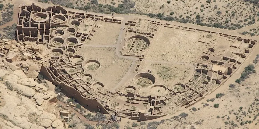 Pueblo bonito, la enigmática ciudad de los anasazis abandonada en el siglo XII